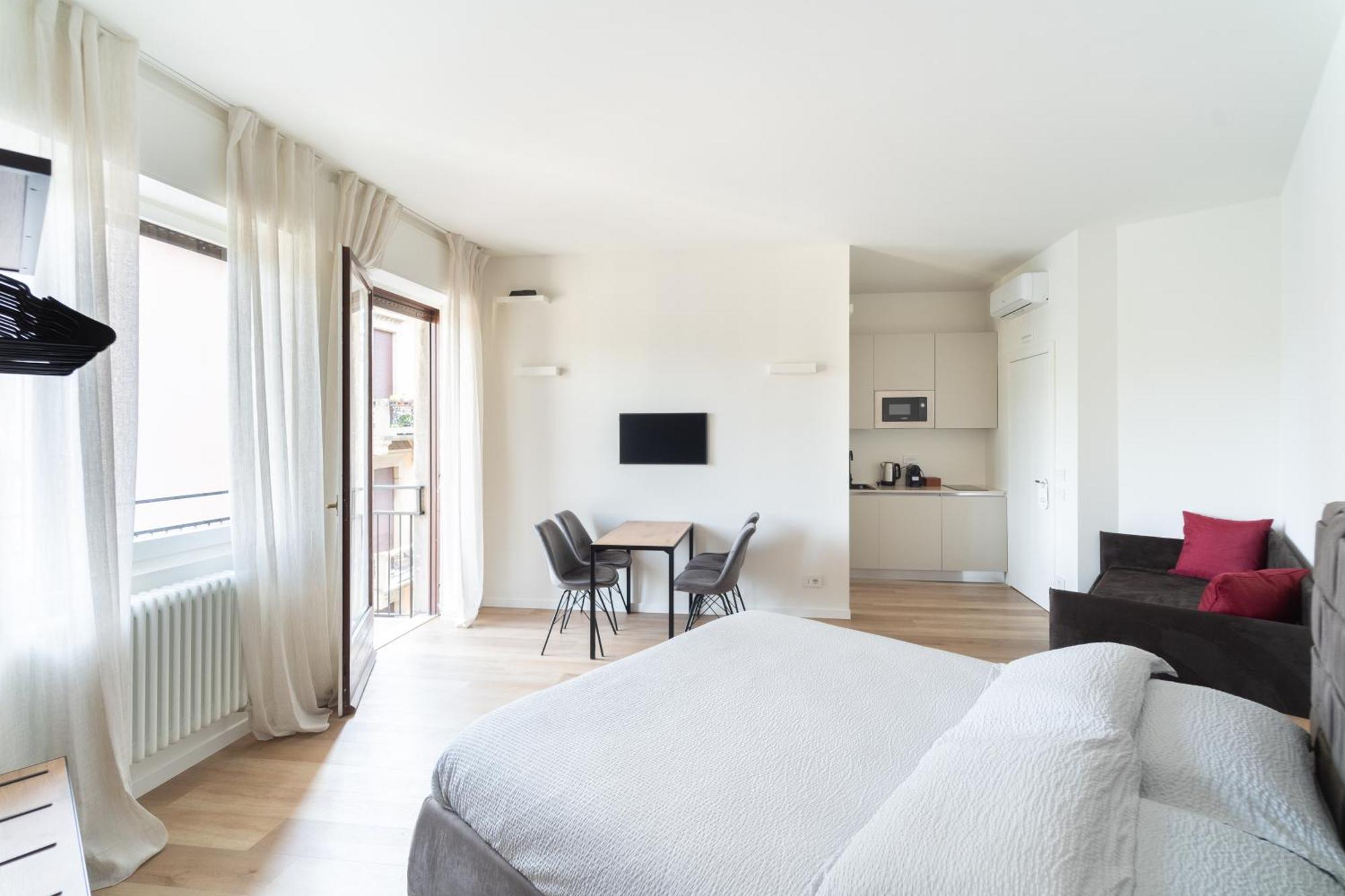 Отель Rga Bergamo House Экстерьер фото