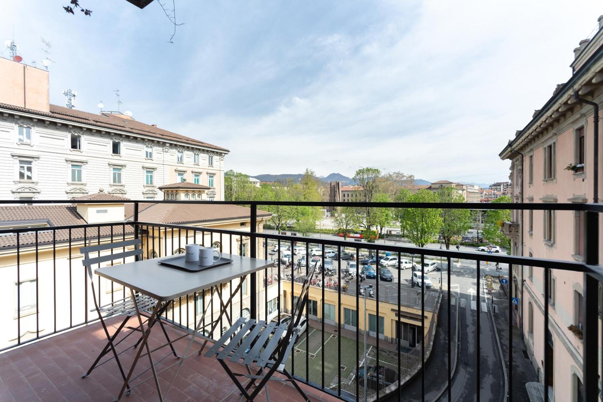 Отель Rga Bergamo House Экстерьер фото